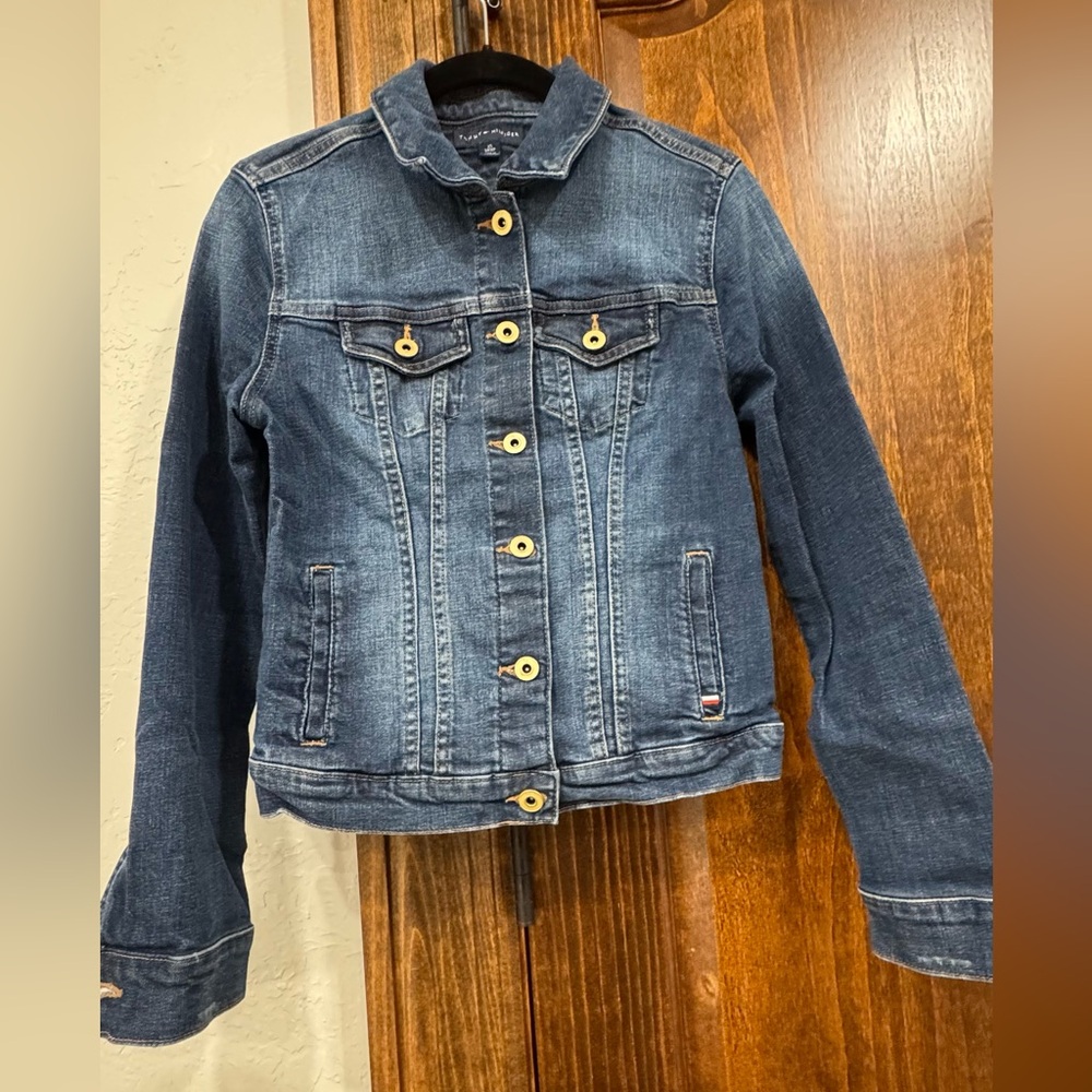 Tommy Hilfiger Blue Jean Jacket Classic Denim Style